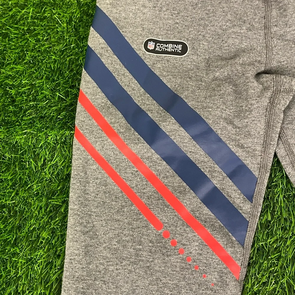 Under Armour NFL New England Patriots Women's HeatGear Ankle Leggings SZ. S - Picture 10 of 15